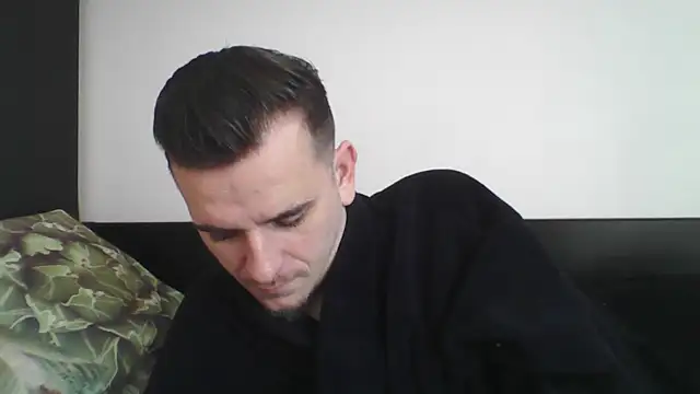 Huge cock22cm online show from March 2025 06:47:02 AM