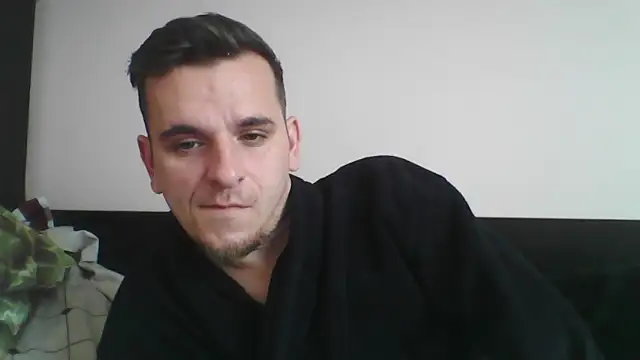 Huge cock22cm online show from March 2025 02:01:02 PM