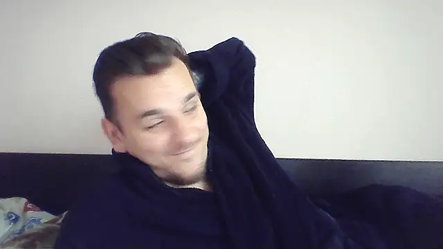 Huge cock22cm online show from October 2025 07:38:01 AM