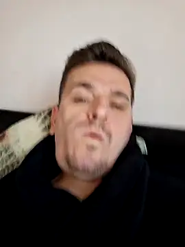 Huge cock22cm online show from December 2025 06:52:01 AM