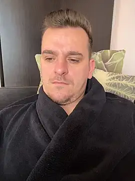 Huge cock22cm online show from March 2026 08:09:01 AM