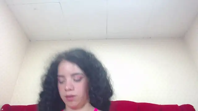 EmmaCowperr online show from February 2025 05:56:02 PM