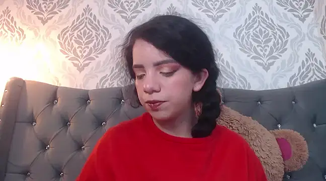 EmmaCowperr online show from March 2025 04:57:02 PM