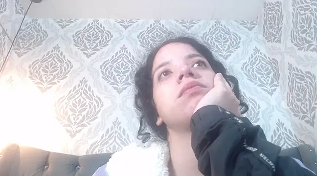 EmmaCowperr online show from March 2025 12:12:01 PM