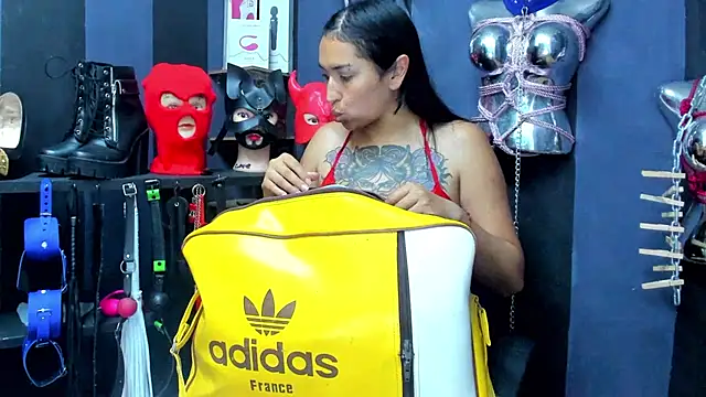 LucyStrike  online show from February 2025 10:15:01 PM