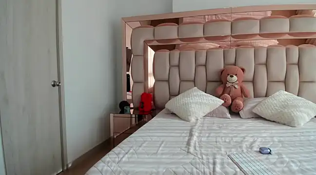 candy-sam28 online show from January 2025 08:56:02 PM