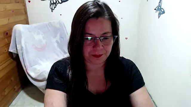 lilisa777 online show from April 2026 11:10:02 PM