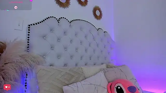 Ashleyjenner  online show from March 2025 12:40:02 AM