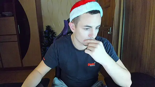 Snapshot of bigmark033 chatting on December 2024 01:45:02 PM bigmark033 online show from December 2024 01:45:02 PM