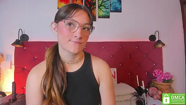 Snapshot of Ruth_harvey_ chatting on June 2026 01:23:02 PM Ruth harvey online show from June 2026 01:23:02 PM