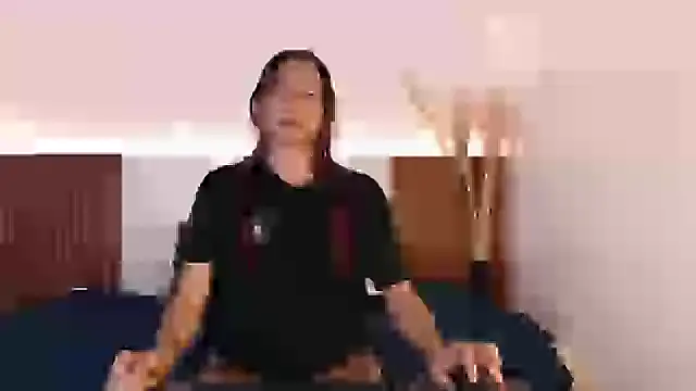 Dakotagloss online show from January 2025 09:36:01 PM