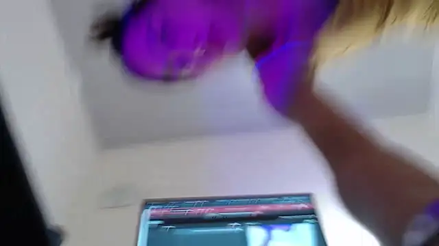 Dakotagloss online show from February 2025 12:09:01 AM