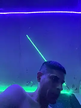 Megaman77777 online show from November 2025 06:02:01 AM