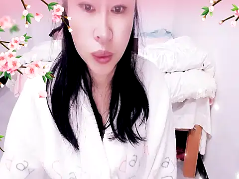 xiaoxuer online show from February 2025 04:53:02 AM
