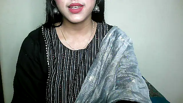 Snapshot of Princess_noorjahan chatting on December 2024 04:57:01 PM Princess noorjahan online show from December 2024 04:57:01 PM