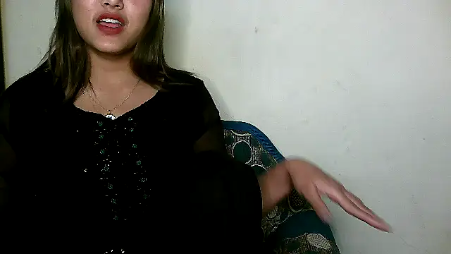 Snapshot of Princess_noorjahan chatting on March 2025 10:48:02 PM Princess noorjahan online show from March 2025 10:48:02 PM