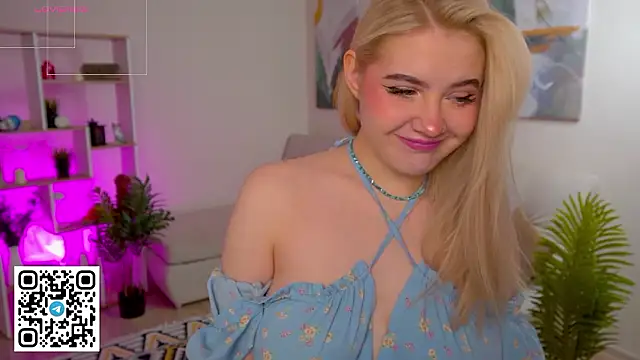 Snapshot of oliviabr0wn0 chatting on February 2026 02:17:02 AM oliviabr0wn0 online show from February 2026 02:17:02 AM