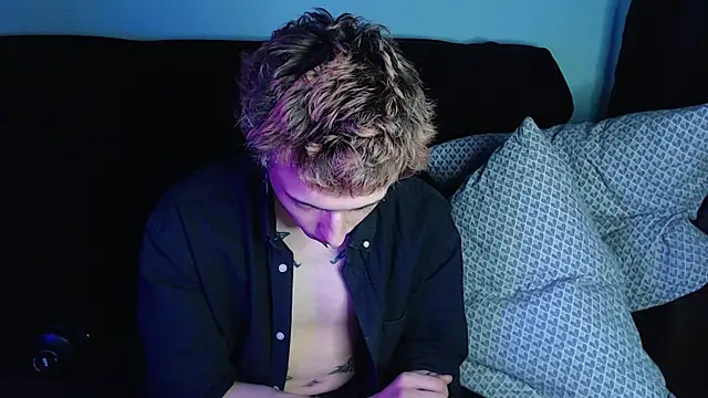 axxxturel online show from December 2024 10:16:02 PM