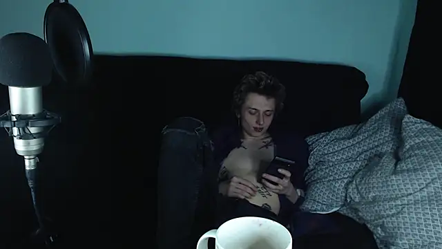 axxxturel online show from January 2025 09:19:01 PM