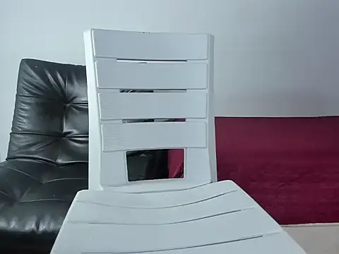 Milk anastasia online show from December 2025 09:10:02 PM