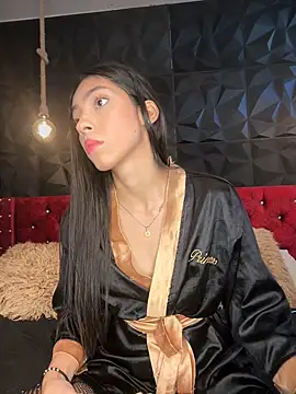 Snapshot of Ema_azel chatting on December 2024 01:39:01 PM Ema azel online show from December 2024 01:39:01 PM