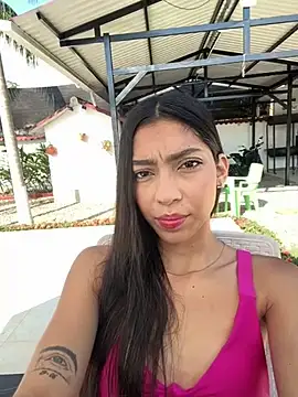 Snapshot of Ema_azel chatting on December 2024 01:49:02 PM Ema azel online show from December 2024 01:49:02 PM