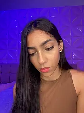 Snapshot of Ema_azel chatting on December 2024 02:04:01 PM Ema azel online show from December 2024 02:04:01 PM