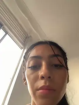 Snapshot of Ema_azel chatting on January 2025 10:13:02 PM Ema azel online show from January 2025 10:13:02 PM