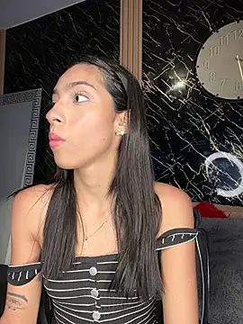 Snapshot of Ema_azel chatting on January 2025 04:48:02 PM Ema azel online show from January 2025 04:48:02 PM