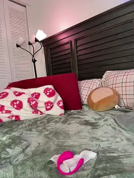 BrattyBae xo online show from March 2025 09:54:02 PM