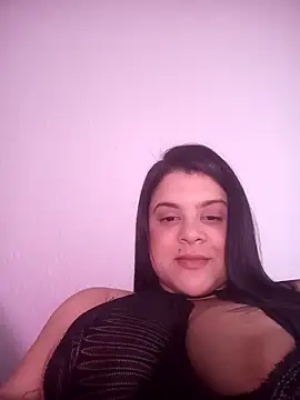 Snapshot of LUAHOT_ chatting on July 2026 05:22:02 AM LUAHOT online show from July 2026 05:22:02 AM