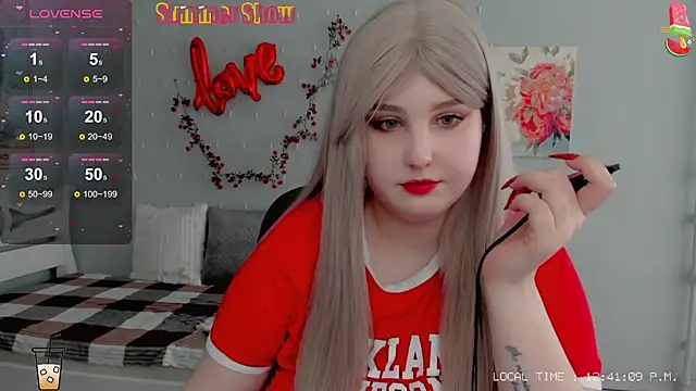 Crystal Chris online show from March 2025 10:40:02 AM