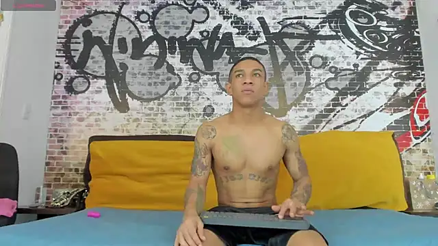 its me miley online show from March 2025 01:29:02 PM