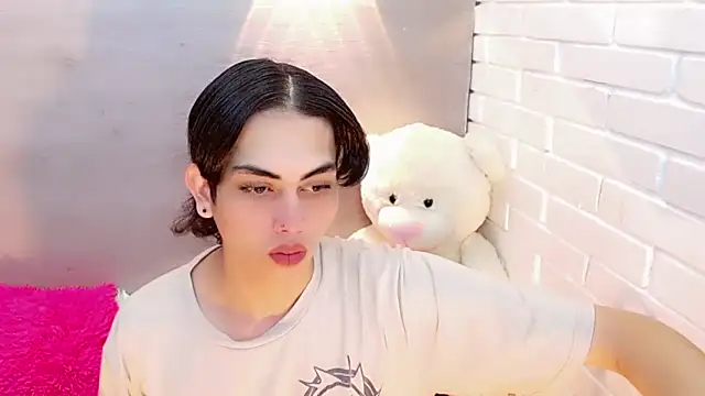 Snapshot of Daniela_Pink_ chatting on October 2025 07:57:02 PM Daniela Pink online show from October 2025 07:57:02 PM