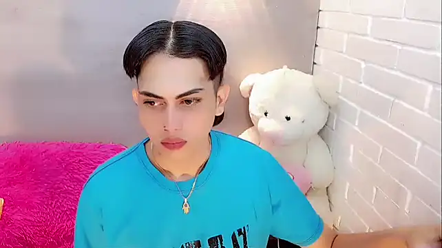 Snapshot of Daniela_Pink_ chatting on January 2026 07:41:01 PM Daniela Pink online show from January 2026 07:41:01 PM