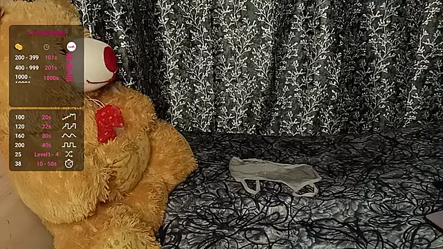 shuhana  online show from February 2025 01:09:01 AM