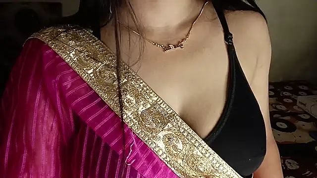 shuhana  online show from October 2025 04:37:01 PM