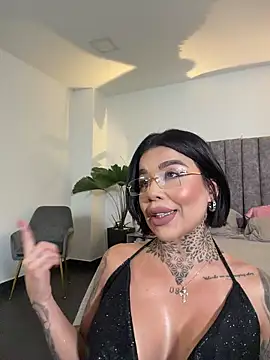 Snapshot of milaivanova chatting on January 2026 12:59:01 AM milaivanova online show from January 2026 12:59:01 AM