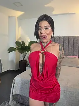 Snapshot of milaivanova chatting on January 2026 11:41:02 PM milaivanova online show from January 2026 11:41:02 PM