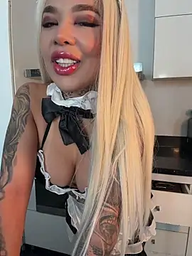 Snapshot of milaivanova chatting on February 2026 04:16:01 PM milaivanova online show from February 2026 04:16:01 PM