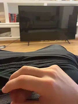 Yqhebebbebef online show from April 2026 09:28:02 PM