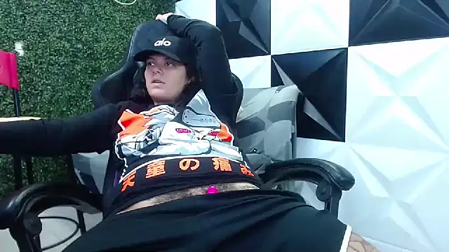 snowflake xxx online show from March 2025 09:02:02 PM