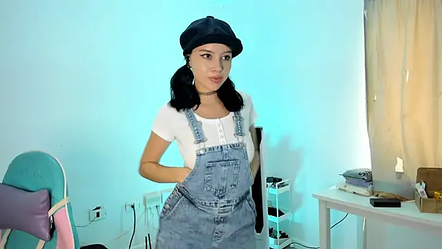 Snapshot of WandaDoll chatting on March 2025 02:33:02 PM WandaDoll online show from March 2025 02:33:02 PM