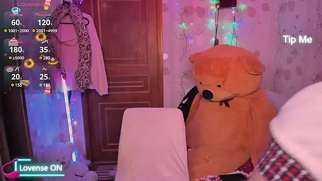 Lilly Black88888 online show from March 2025 10:02:02 PM