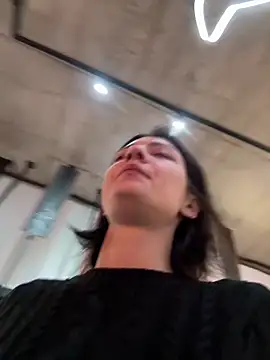 Snapshot of BabeRainbow chatting on February 2025 12:16:01 PM BabeRainbow online show from February 2025 12:16:01 PM