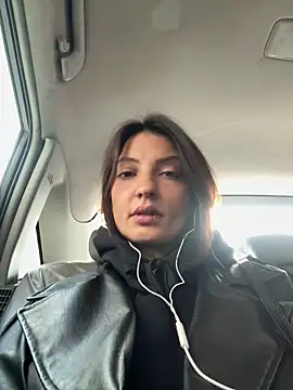 Snapshot of BabeRainbow chatting on February 2025 08:17:01 AM BabeRainbow online show from February 2025 08:17:01 AM