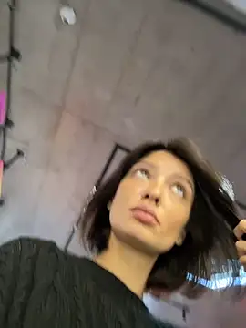 Snapshot of BabeRainbow chatting on February 2025 10:43:02 AM BabeRainbow online show from February 2025 10:43:02 AM