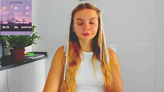 Molly sweetie online show from July 2026 06:40:02 AM