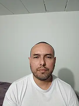 ElSunEagle online show from November 2025 04:22:01 AM