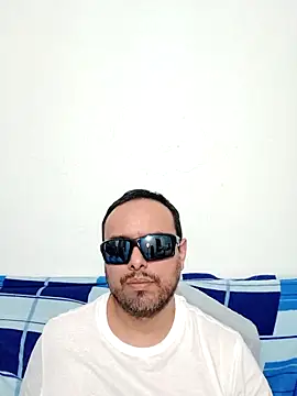 ElSunEagle online show from April 2026 02:46:02 AM